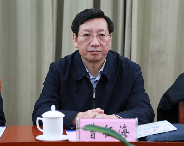 安徽省委常委宣传部长曹征海到安徽师范大学蹲点调研