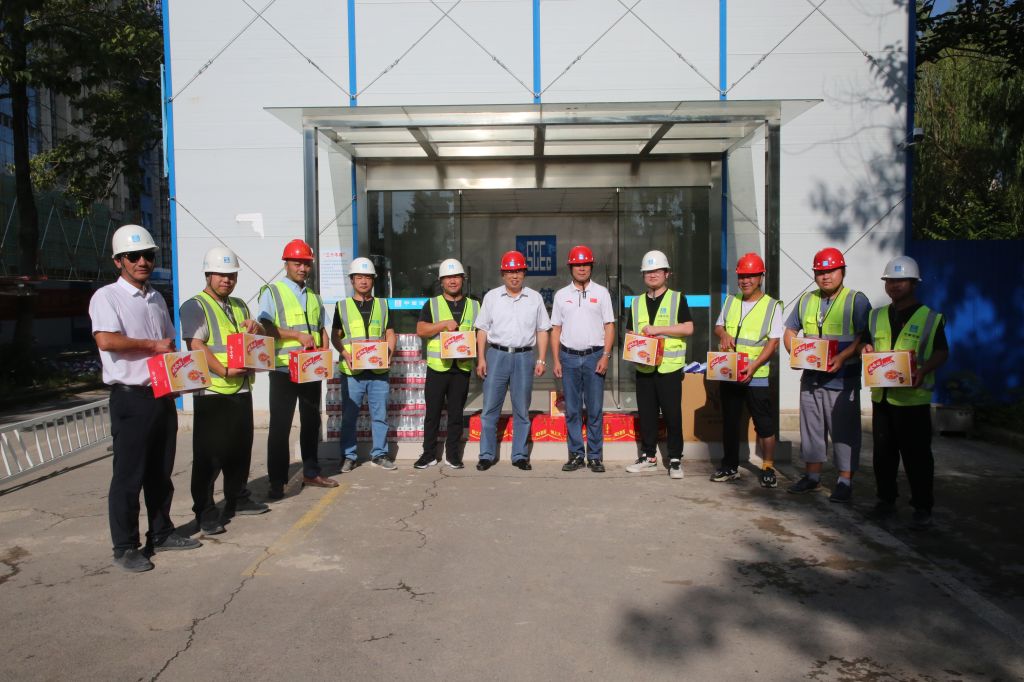 校领导检查花津、赭山校区基建与维修项目工作