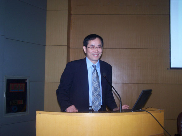 北京大学化学与分子工程学院席振峰教授来我校讲学