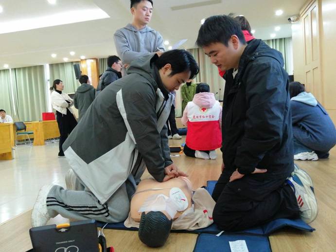 6839EFF84E578BFE83CA704DE1368C9B